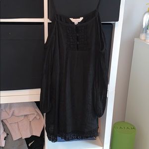 Charming Charlie off the shoulder top with straps